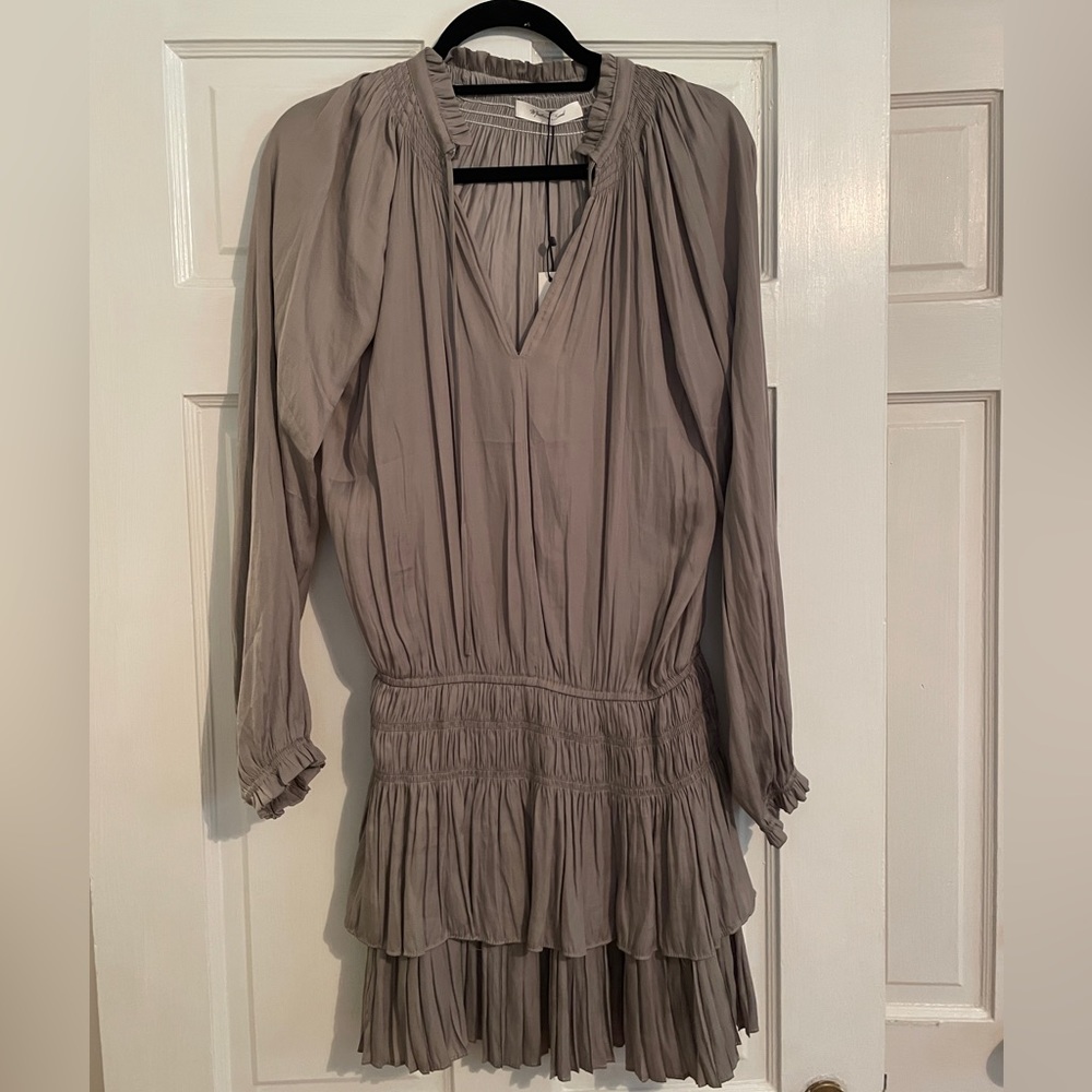 Mustard Seed tiered long sleeve silk ruched dress